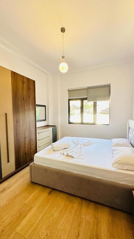 Prime Location Cozy Near Pazari I Ri * Tirana